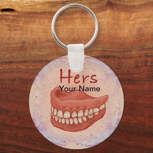 False Teeth Oma custom sleutelhanger (Voorkant)