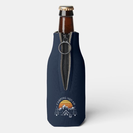 Familie Camping Matching Retro Custom Vacking Flesjeskoeler (Fles Achterkant)