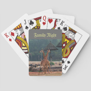 Familie kan twee giraffen die elkaar troosten pokerkaarten