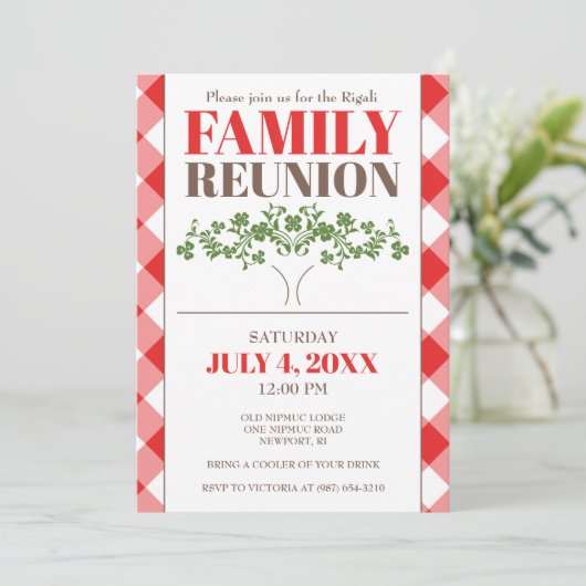 Familie reünie nodigt uit, rode controleertablet kaart (Staand voorkant)