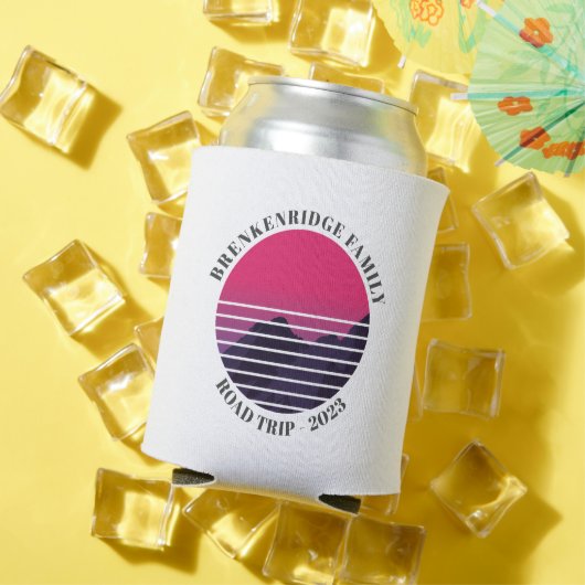 Familie Road Trip Crew Mountain Retro Custom Blikjeskoeler (Insitu Zomer)