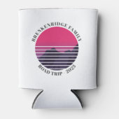 Familie Road Trip Crew Mountain Retro Custom Blikjeskoeler (Voorkant)