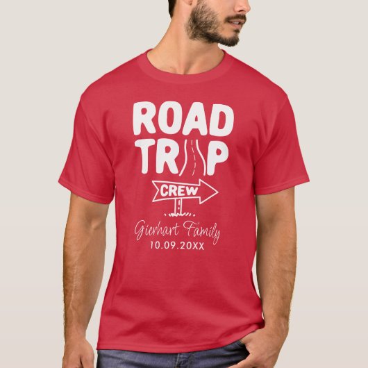 Familie Road Trip Crew Typografie RV Camper Reizen T-shirt (Voorkant)