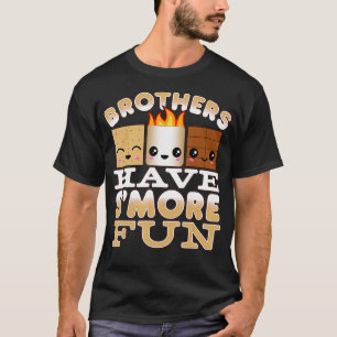 Familiecampagne voor jongens Brothers heeft meer f T-shirt