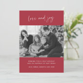 Familiefoto Liefde en Joy Red Plaid Christmas Kaar Feestdagenkaart (Staand voorkant)