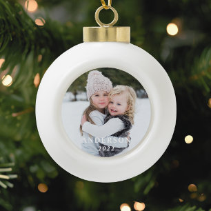 Familienaam en kerstfoto keramische bal ornament
