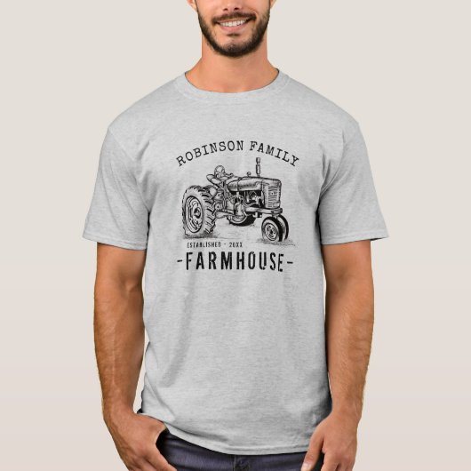 Familienaam Farmhouse Rustic  Tractor T-shirt (Voorkant)
