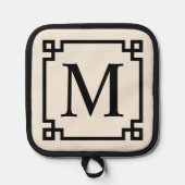Familienaam Monogram en Chique Griekse Key Border Pannenlap (Voorkant)