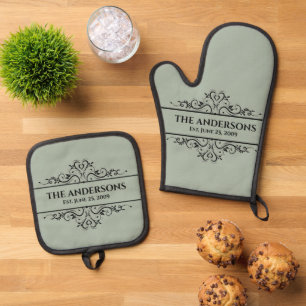 Familienaam monogram ovenwant & pannenlap set