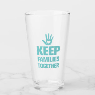 Families bij elkaar houden glas