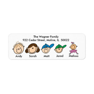 Famille avec trois étiquettes de adresse d'enfants