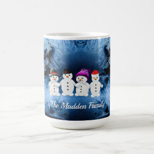 Famille des Snowmen de quatre Mug d'hiver