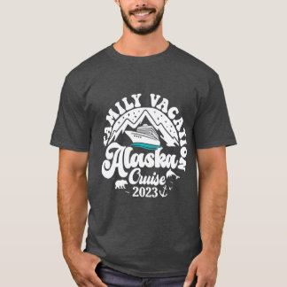 family cruise alaska Oversized T-shirt