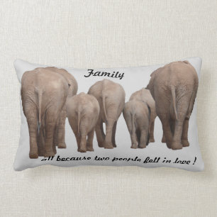 FAmily omdat 2 mensen verliefd werden Elephant Kussen