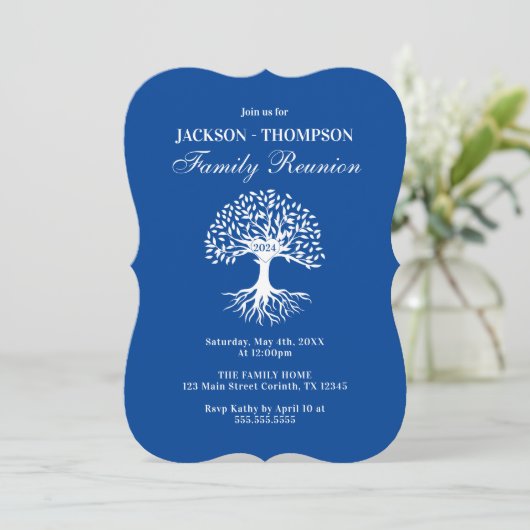 Family Reunion blue and white Invitation (Debout devant)