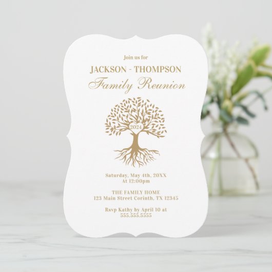 Family Reunion gold and white Invitation (Debout devant)