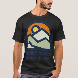 Family Vacation Design Retro Rocky Mountains Nati T-shirt