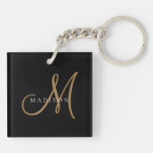 Fancy Stijlvol Zwart en Goud Monogram Script Sleutelhanger (Achterkant)