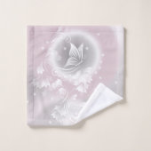 Fantaisie florale grise et blanche avec une touche (Gant de toilette)