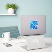 Fantasiebos met bloemen en vogels sticker (Laptop op bureau)
