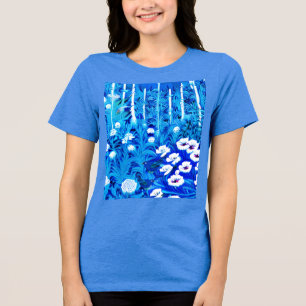 Fantasiebos met bloemen en vogels Tri-Blend shirt