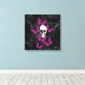 Fantastische schedel en hete roze vlinders canvas afdruk (Insitu (Houten vloer))