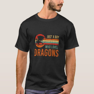 Fantasy Retro Gaming Roleplay is maar een jongen d T-shirt