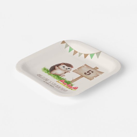 Fantasy Schattige Happy Hedgehog Forest Verjaardag Papieren Bordje (Gebogen)