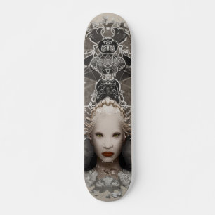Fantasy Snow Queen op de troon met uil Skateboard