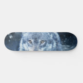 Fantasy Wolf Eyes op Space Schaats Deck and Wall A Skateboard (Horizontaal)