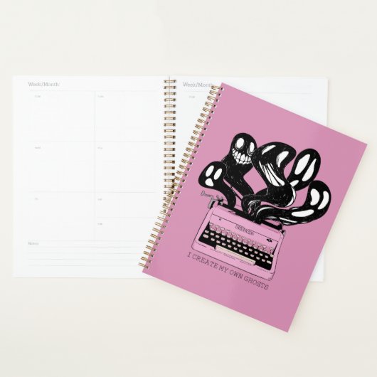 Fantômes dans un planificateur de machine à écrire (Devant avec enveloppe)