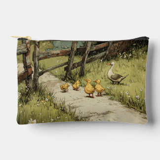 Farm Path Duckling Stroll Pouch Etui