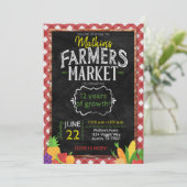 Farmers Marché Chalkboard Anniversaire Invitation (Debout devant)