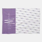 Farmhouse Lavender Flowers Custom Name Monogram Theedoek (Horizontaal)