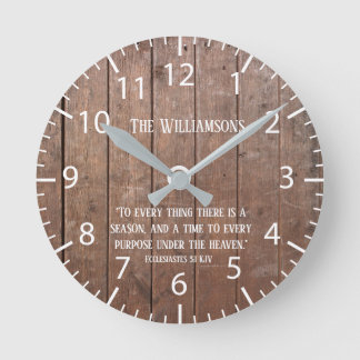 Farmhouse Rustic Faux Wood Scripting Verse Family Ronde Klok