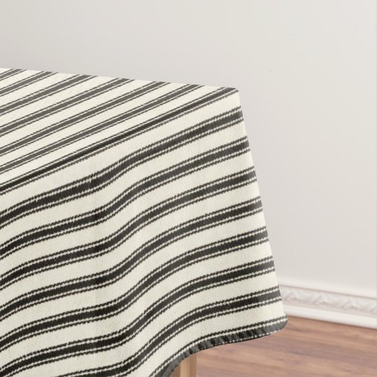 Farmhouse-Ticking-Black-White Tafelkleed (Voorbeeld)