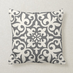 Farmhouse Tile Pillow in Grey & Cream/off-white Kussen