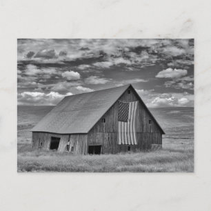 Farms   BW American Flag Barn Scene Briefkaart