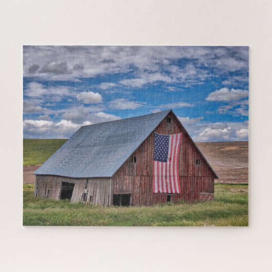 Farms Rustic Red Barn With American Flag Legpuzzel (Horizontaal)