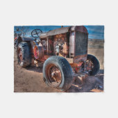Farms | Rusty Antique Tractor Fleece Deken (Voorkant (Horizontaal))
