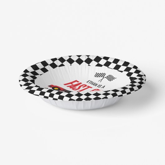 Fast One Red Flame Race Auto 1e Verjaardagsfeest Papieren Kommen (Gebogen)