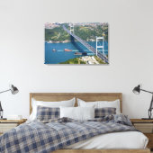 Fatih Sultan Mehmet Bridge over de Bosphorus, Canvas Afdruk (Insitu (Slaapkamer))