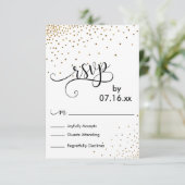 Faux Confettis Dorés Typographie Script RSVP (Debout devant)