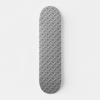 Faux Diamond-Bord Skateboard
