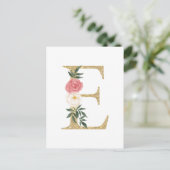 Faux Gold Foil Letter E Blush Floral Monogram Briefkaart (Staand voorkant)