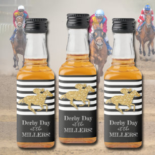Faux Gold Glitter Race Horse op Black Stripes Likeurfles Etiket