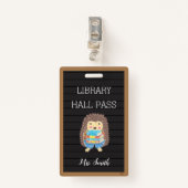 Faux Letter Board Hedgehog Library Hall Pass Badge (Devant avec clip)