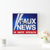 Faux News Vierkante Klok (Huis)
