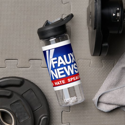 Faux News Waterfles (Sportschool (Gedraaid)  )
