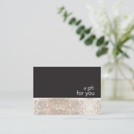 Faux Silver Sequins Black Salon Certificat cadeau (Debout devant)